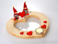 Heart Tonttu-circle, in pine